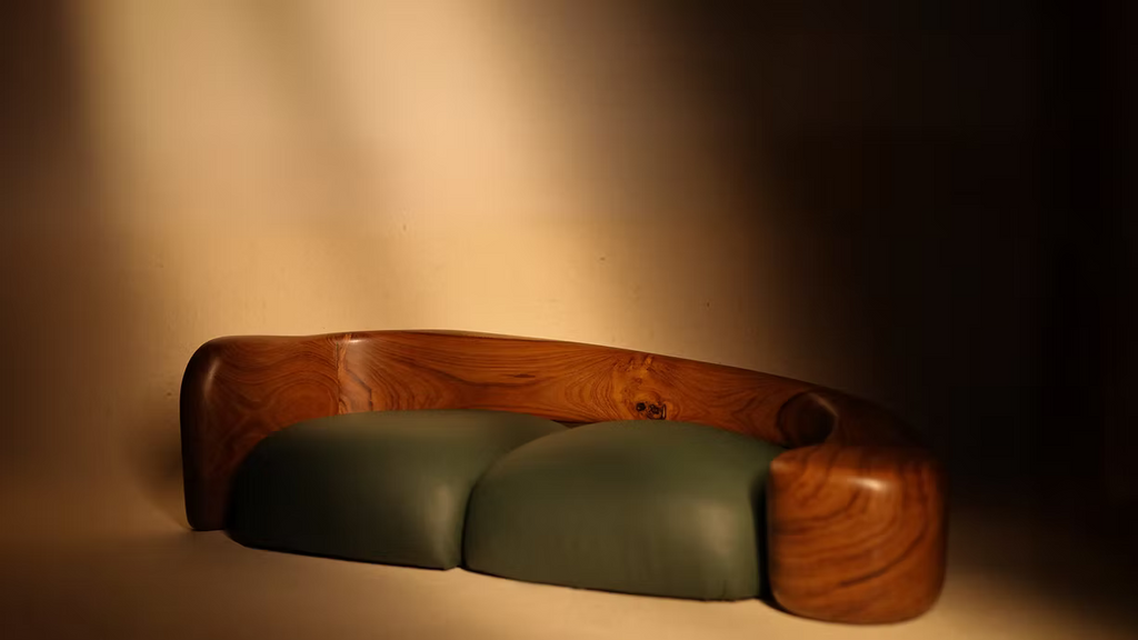 Saha Couch