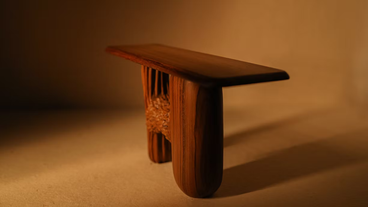 Brih Console Table