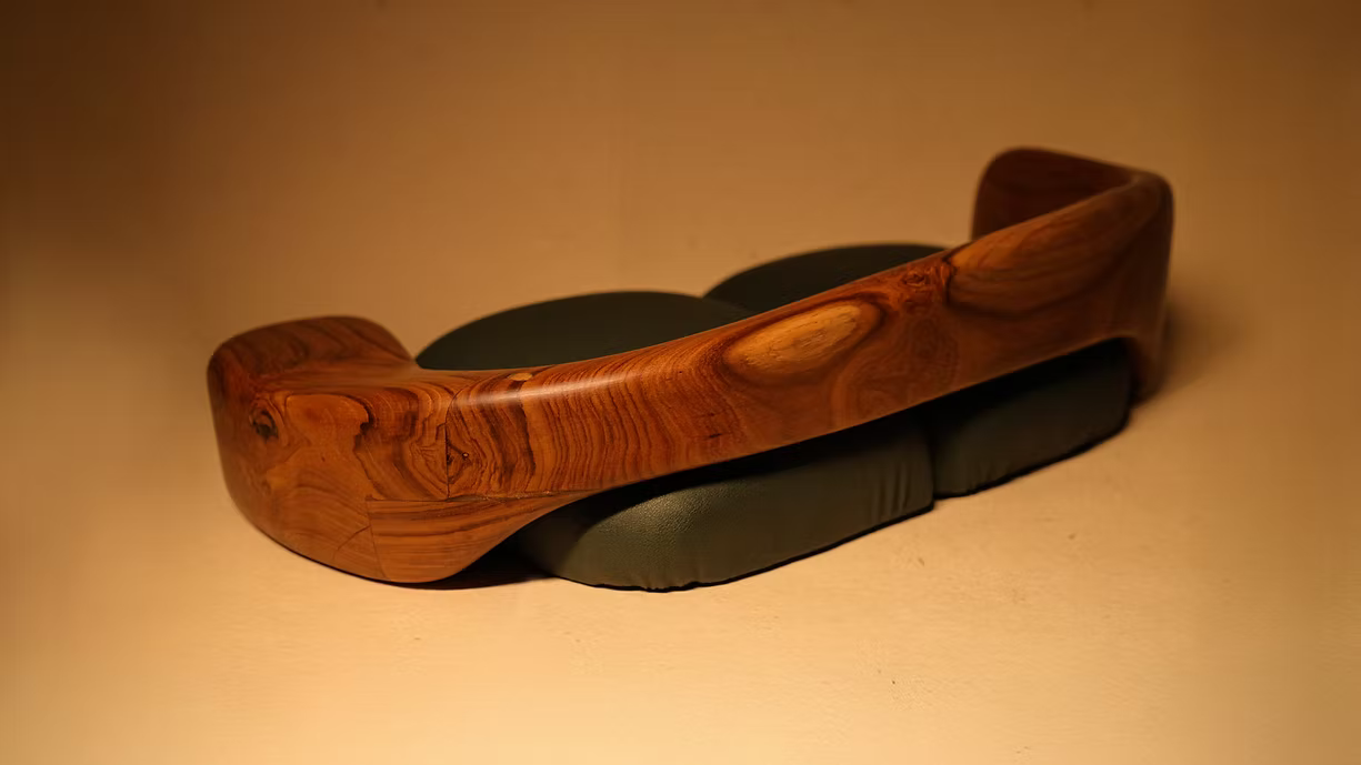 Saha Couch